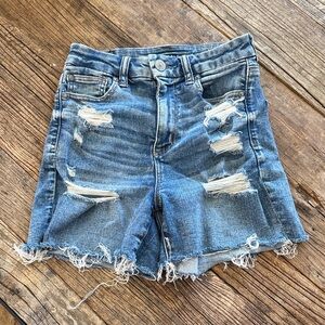 American Eagle Denim Distressed  Jean Shorts curvy hi-rise shortie